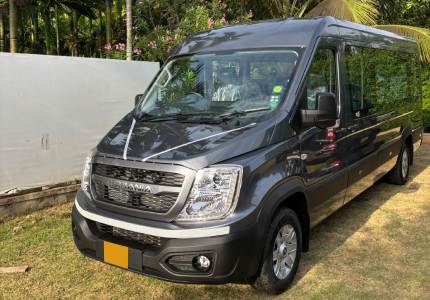 Urbania Traveller 17-Seater Service