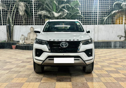 Toyota Fortuner (New)