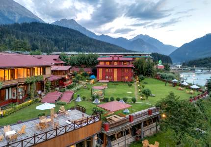 Himalayan Elegance: 5-Day Kashmir Retreat