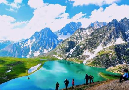 Elite Valleys: Pathankot to Kashmir Journey